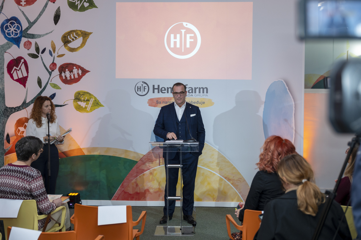 Hemofarm predstavio jubilarni deseti 
Izveštaj o održivom razvoju za 2021. godinu
